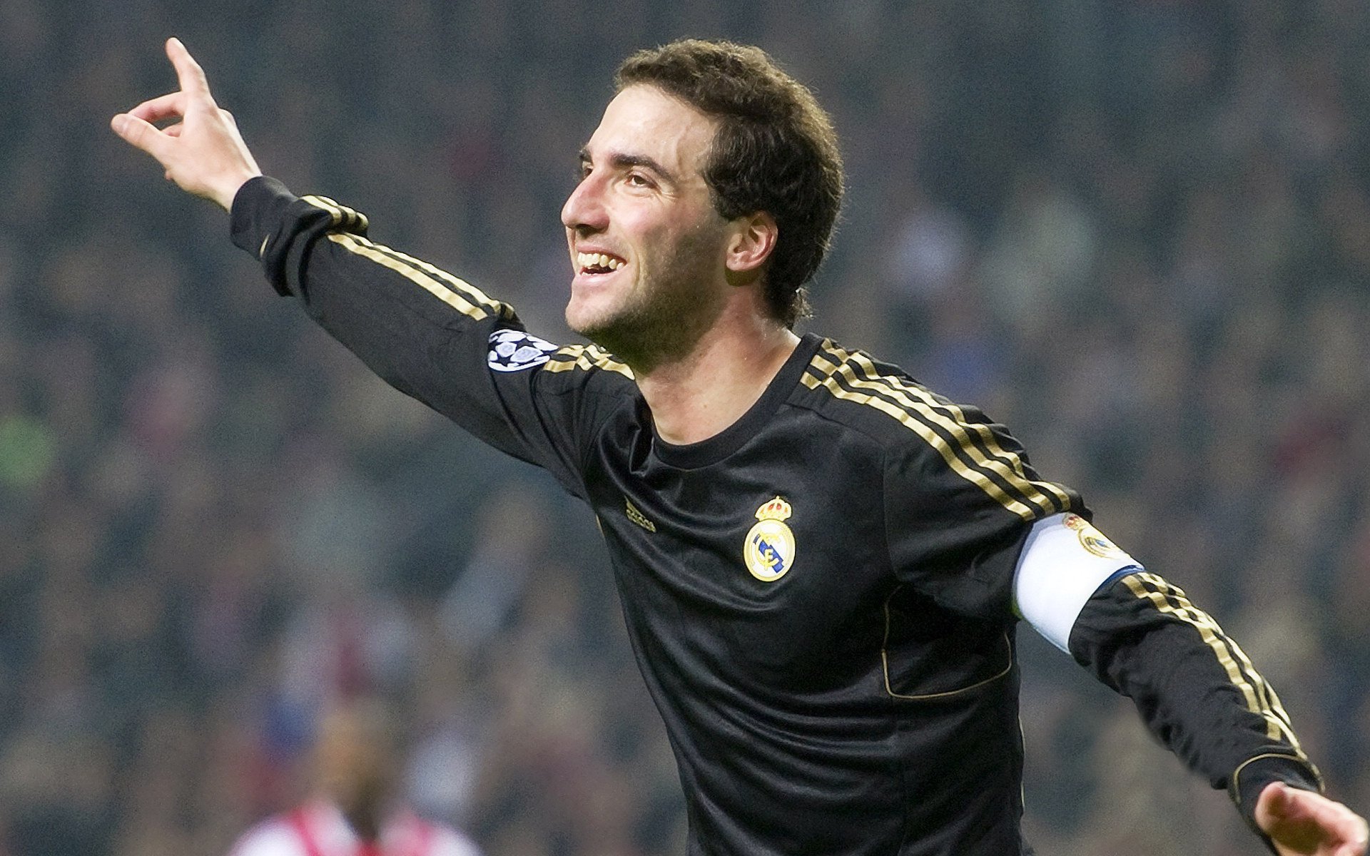 意甲焦点战之夜，奥利维耶打出生涯之夜，一球成名改写争冠格局