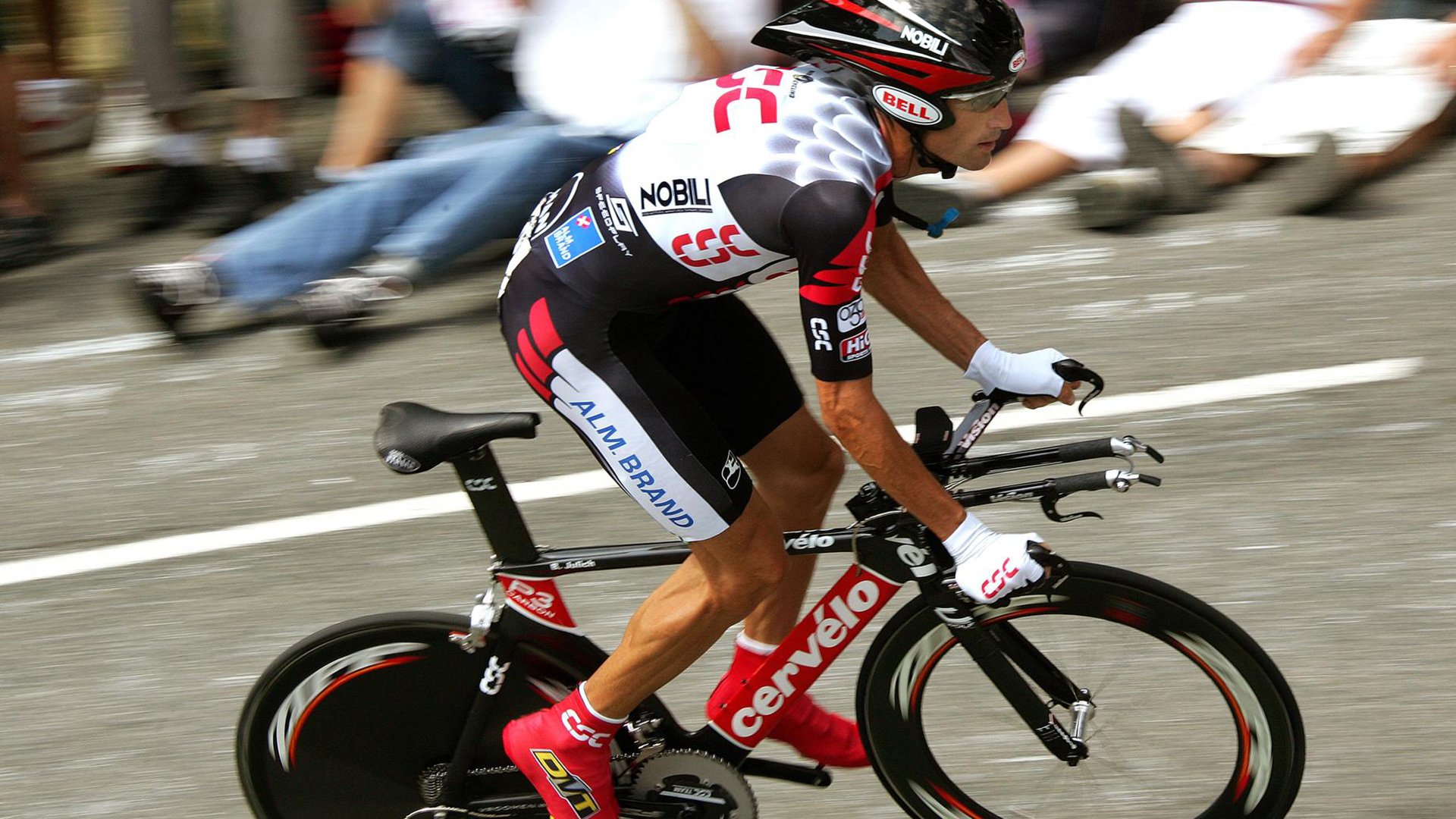 独行侠决胜局带走掘金，恩比德攻防转换核心，一场现代篮球的战术博弈